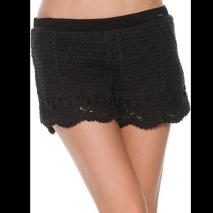 Element Pixie Crochet Shorts Small